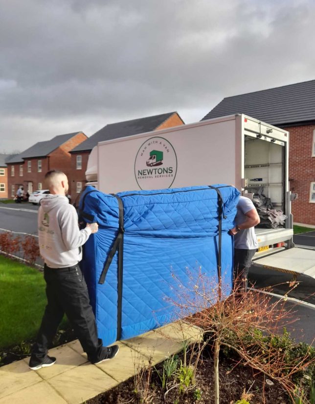 Residential And Commercial Removals In Leeds