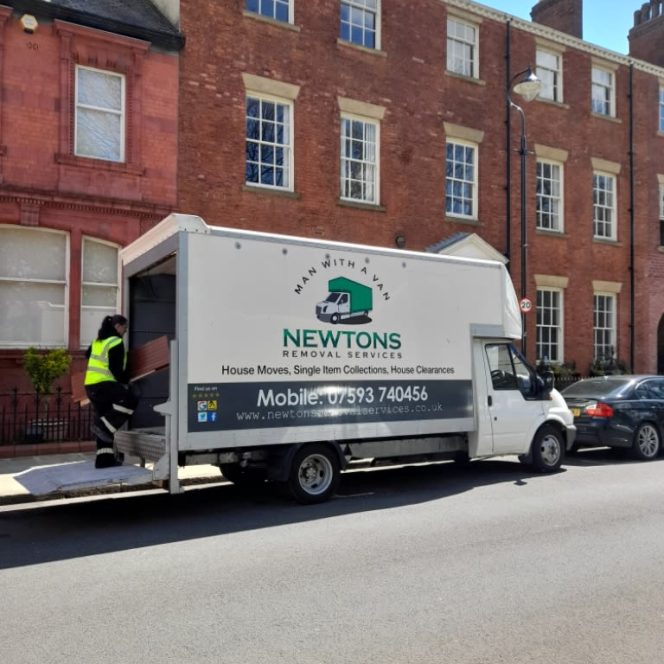 Residential And Commercial Removals In Leeds